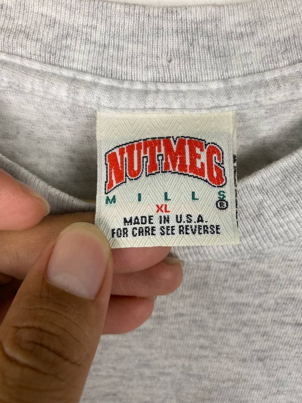 NBA vintage nba karl malone by nutmeg tee Size US XL / EU 56 / 4 - 9 Thumbnail