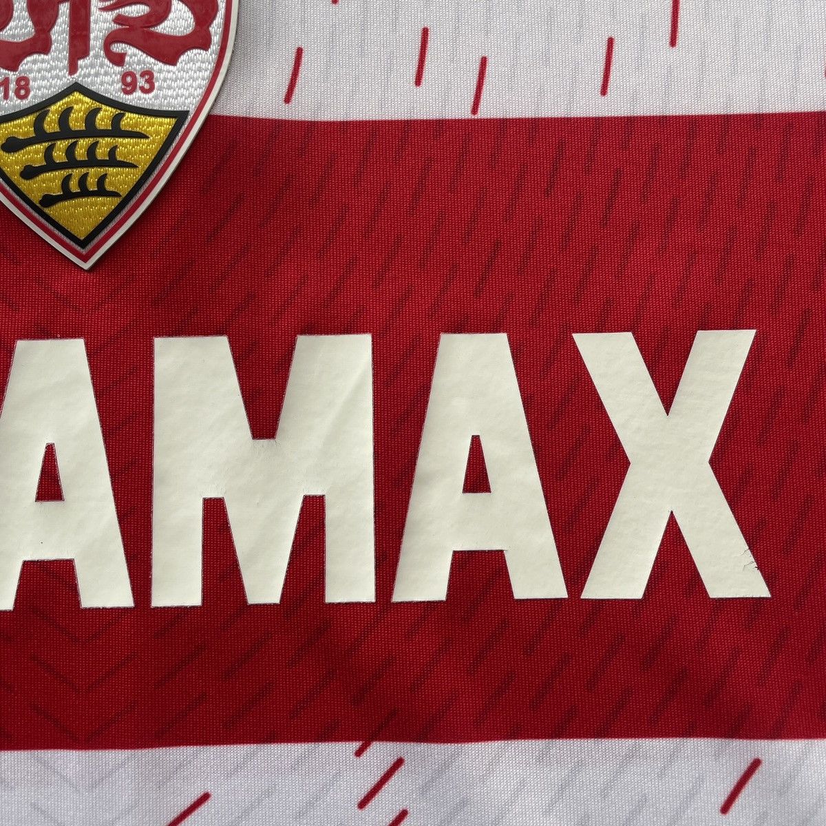 Other VfB Stuttgart Home Men’s Jersey Shirt 2023/2024 size S Size US S / EU 44-46 / 1 - 7 Thumbnail