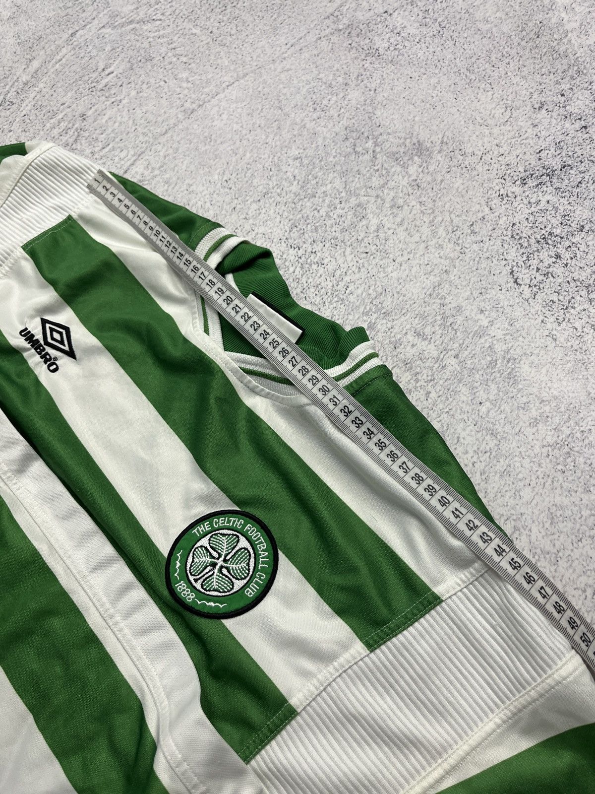 Umbro Vintage Umbro Celtic 1999/01 Home Soccer Jersey Long Sleeve Size US M / EU 48-50 / 2 - 16 Thumbnail