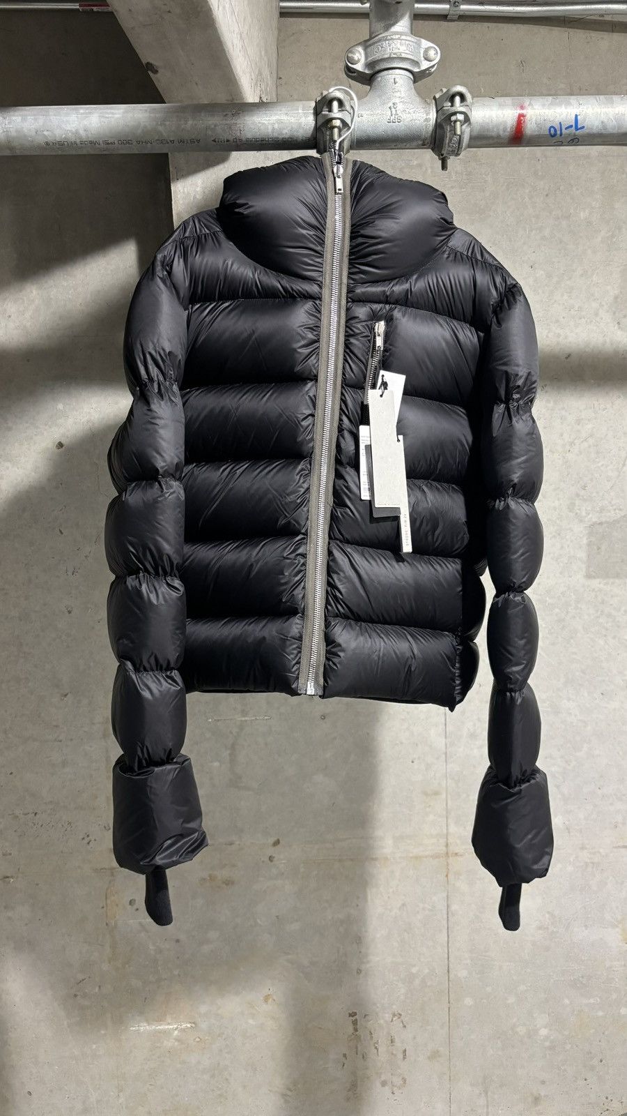 Rick Owens Rick Owens FW22 Strobe Gimp Puffer Jacket Size US L / EU 52-54 / 3 - 1 Thumbnail