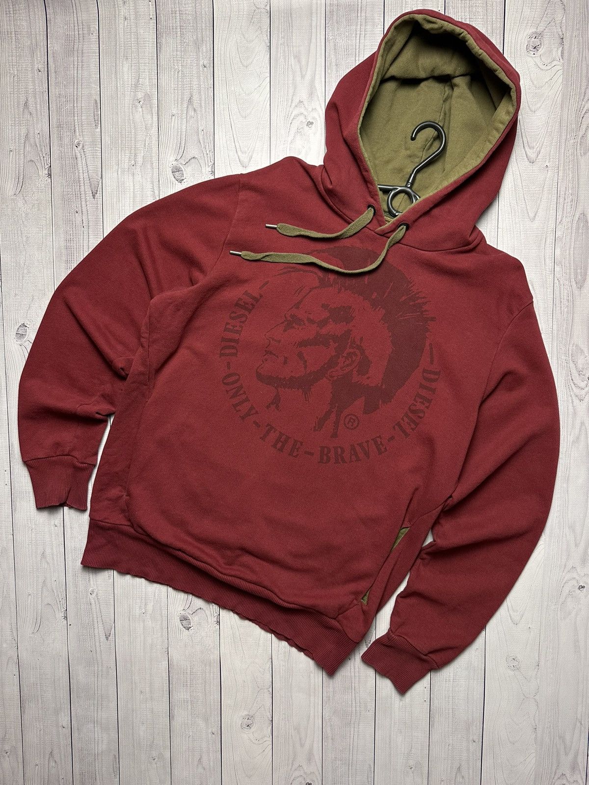 Diesel × Vintage Vintage Diesel hoodie big logo red size L/Xl Size US L / EU 52-54 / 3 - 1 Thumbnail