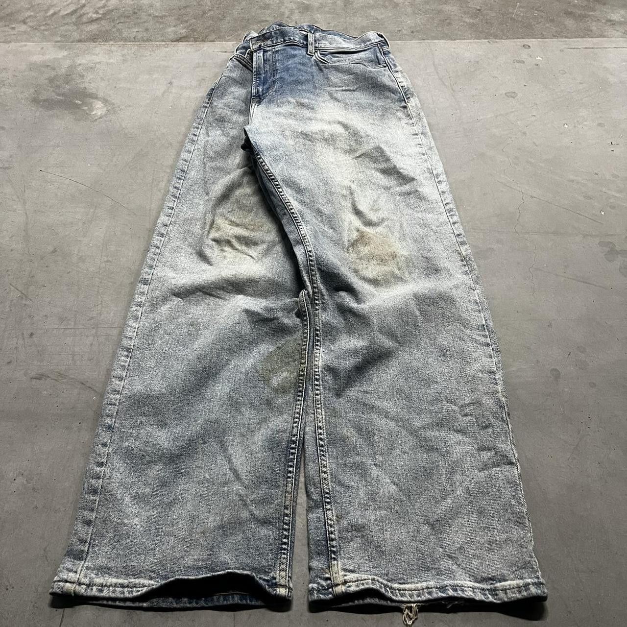 Vintage Vintage Y2K/2000s Super Baggy Loose Light wash Skater Essential WideLeg Denim Jeans! Size US 40 / EU 56 - 3 Thumbnail