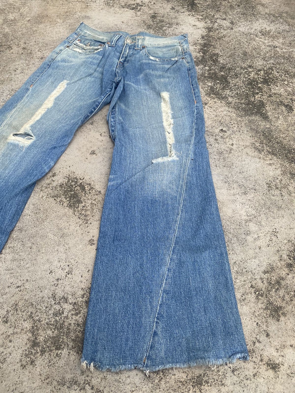 If Six Was Nine × True Religion Flare Jeans True Religion Distressed Bootcut Size US 31 - 2 Thumbnail