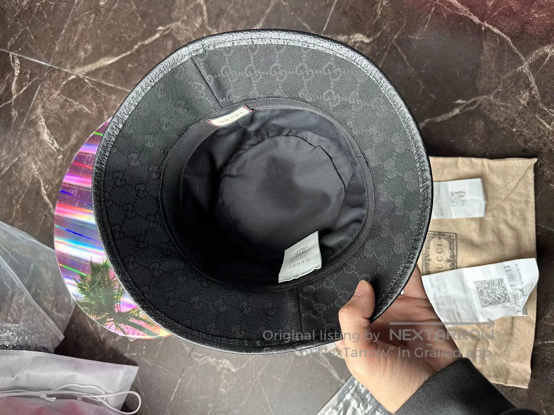 Gucci Gucci GG Canvas Logo Bucket Hat. Size ONE SIZE - 4 Thumbnail