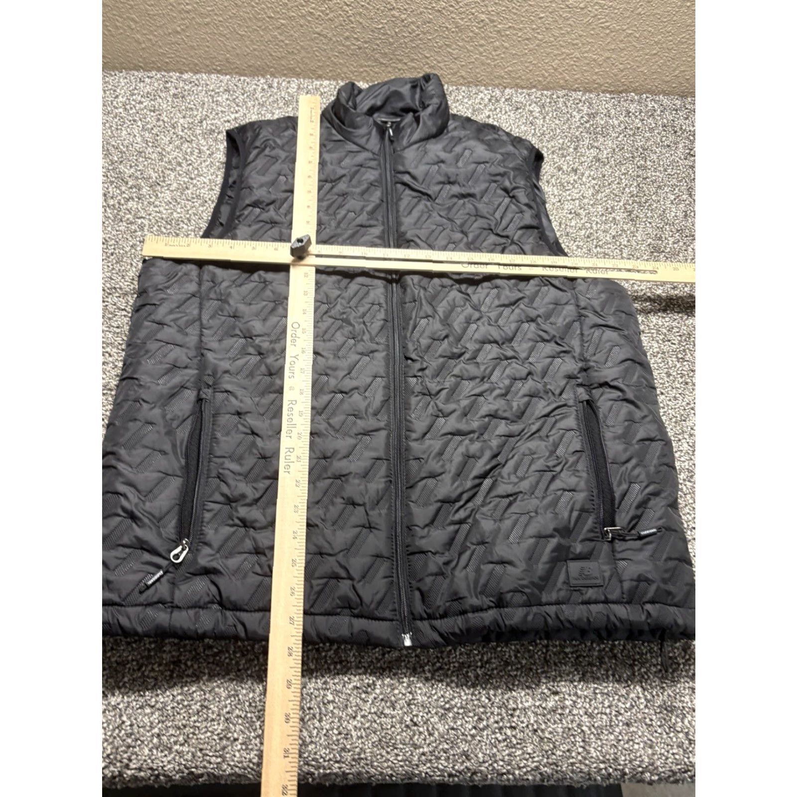 New Balance VINTAGE? (No) New Balance Puffer Vest Mens L Jacket Black Zip Up Ribbed Shirt? Size US L / EU 52-54 / 3 - 5 Thumbnail
