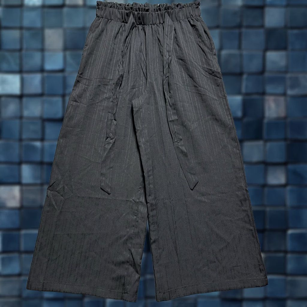Shein Shein Pants Womens XL Black Wide Leg Ruffled Waist Lightweight Pinstripe Belted Size 40" / US 18 - 1 Thumbnail