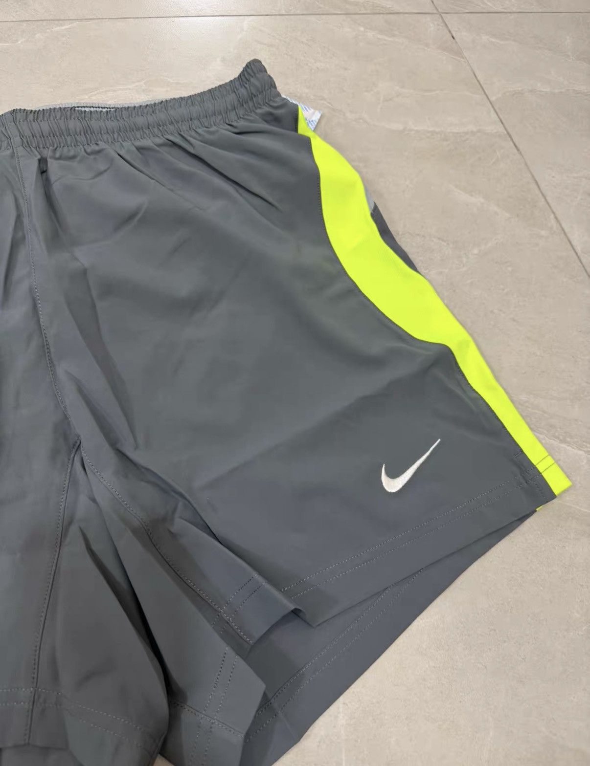 Palace PALACE x Nike FW25 TOTAL P90 SHORT J34 Size US 34 / EU 50 - 3 Thumbnail