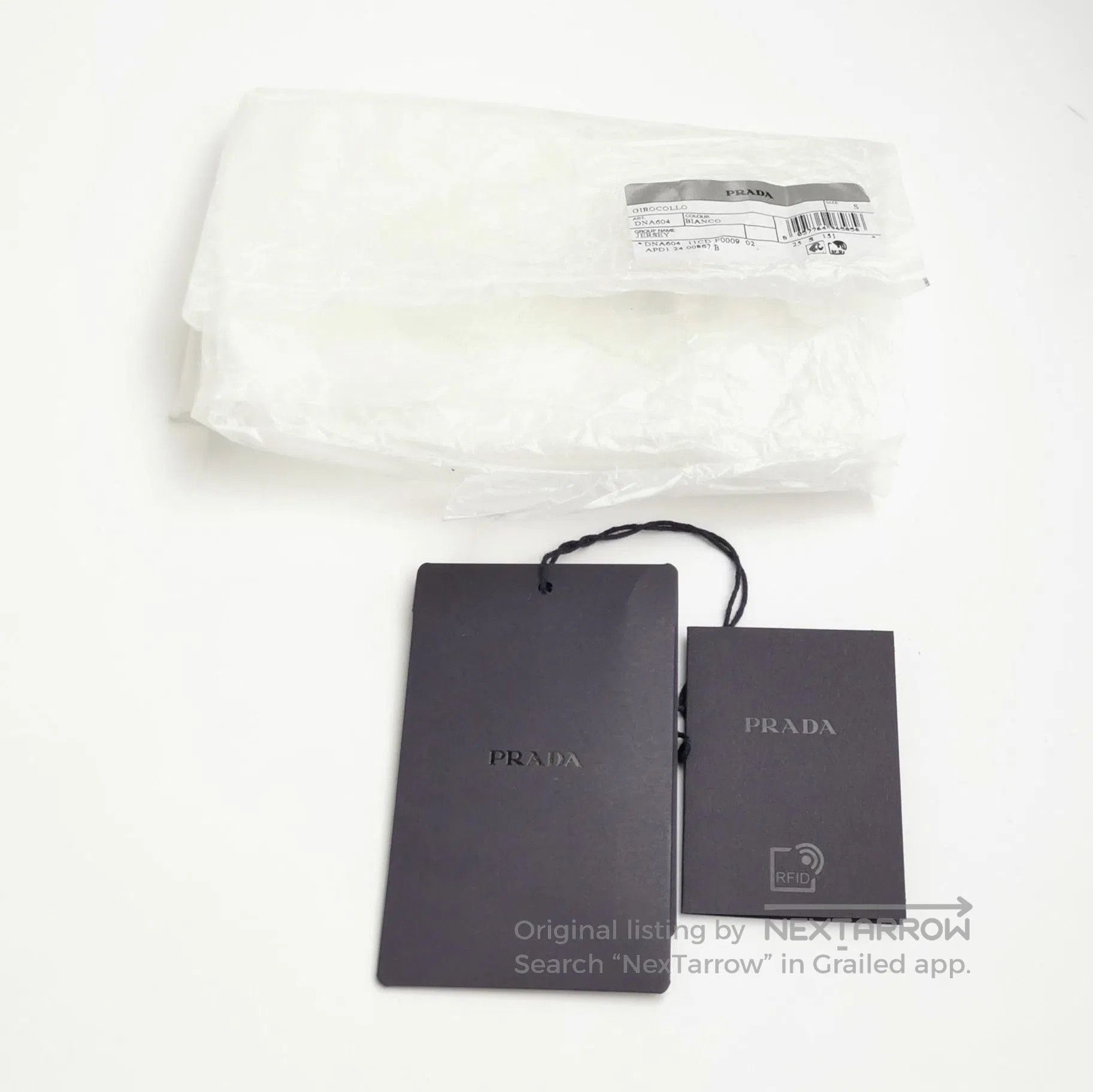 Prada Prada Pure Cotton Short Sleeve Tee Shirt . Size S / US 4 / IT 40 - 3 Thumbnail