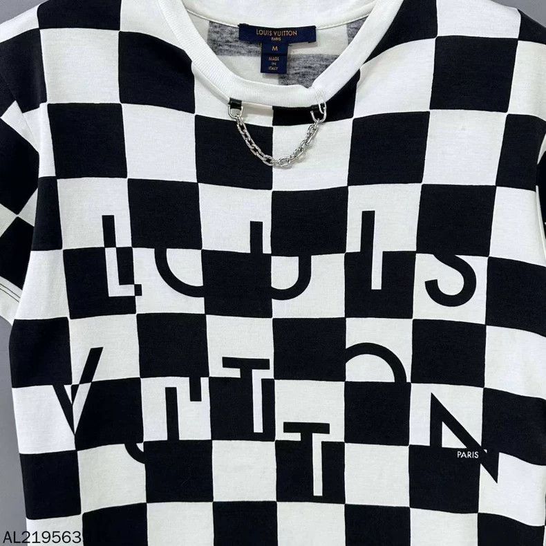 Louis Vuitton Louis Vuitton Deconstructing LOGO black and white checkerb Size US M / EU 48-50 / 2 - 5 Thumbnail