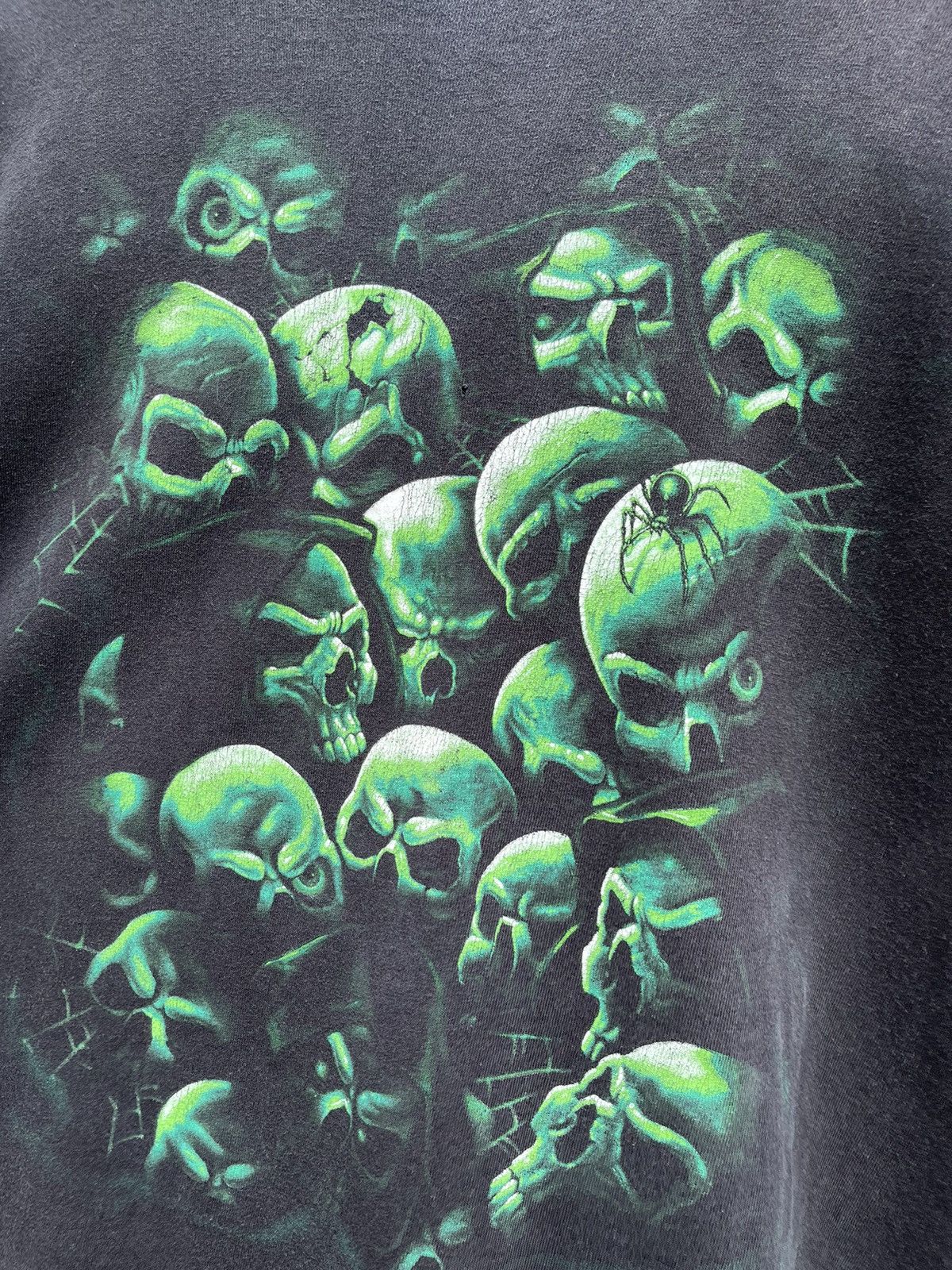 Affliction Vintage 90s SunFaded/Washed Green Skulls Oversized Baggy Tee Size US XXL / EU 58 / 5 - 8 Thumbnail