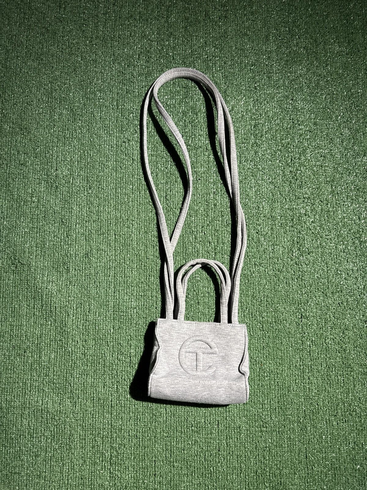 Telfar × Ugg UGG TELFAR Small Fleece Shopper Heather Grey Size ONE SIZE - 1 Thumbnail