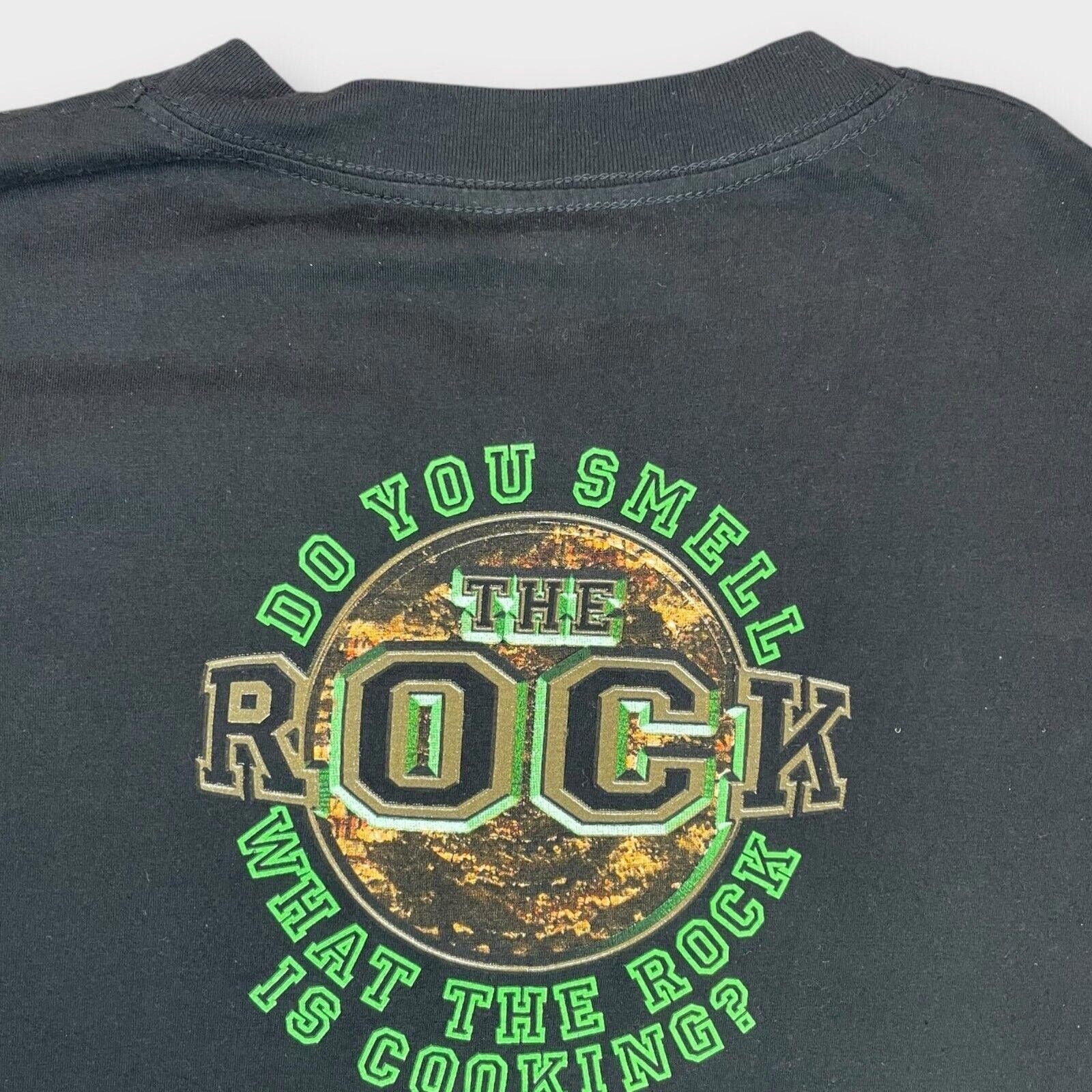 Designer Vintage 1998 Do you smell what the rock is cooking tshirt Size US XL / EU 56 / 4 - 4 Thumbnail