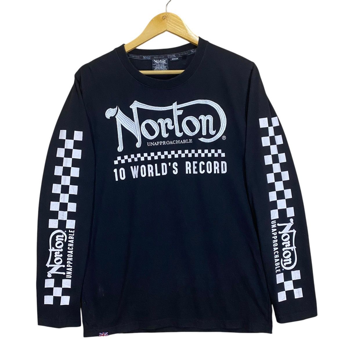 Norton Norton England Unapproachable Longsleeve Tee Size US S / EU 44-46 / 1 - 1 Thumbnail