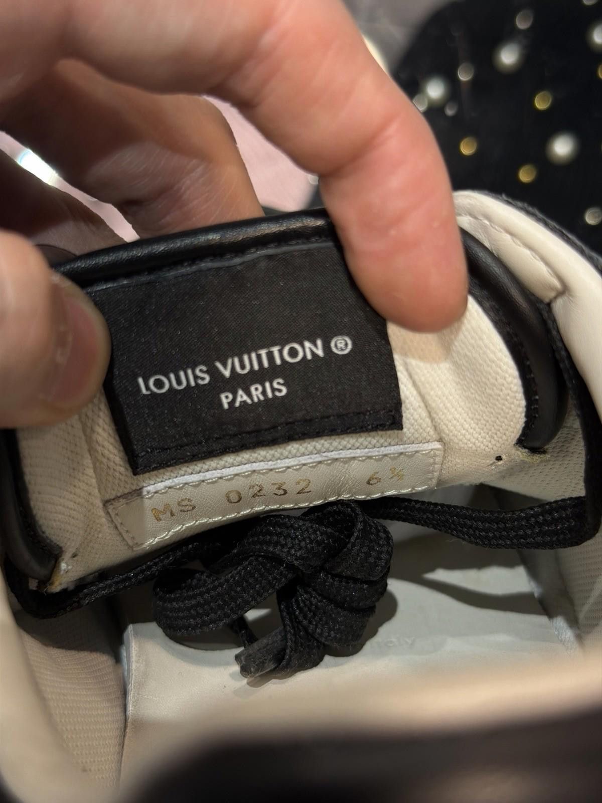 Louis Vuitton Louis Vuitton Mens Rivoli Leather LV Sneaker 6.5(UK) 7.5(US) Size US 7.5 / EU 40-41 - 12 Thumbnail