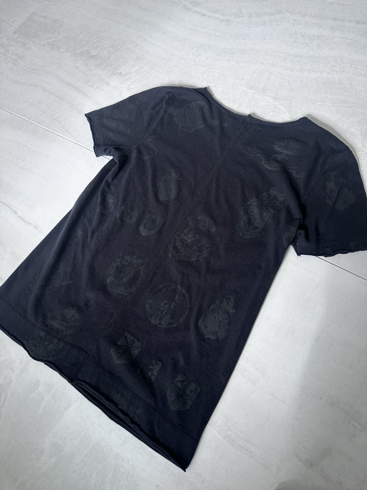 Yasuyuki Ishii YASUYUKI ISHII EMBLEM T SHIRT Size US M / EU 48-50 / 2 - 3 Thumbnail