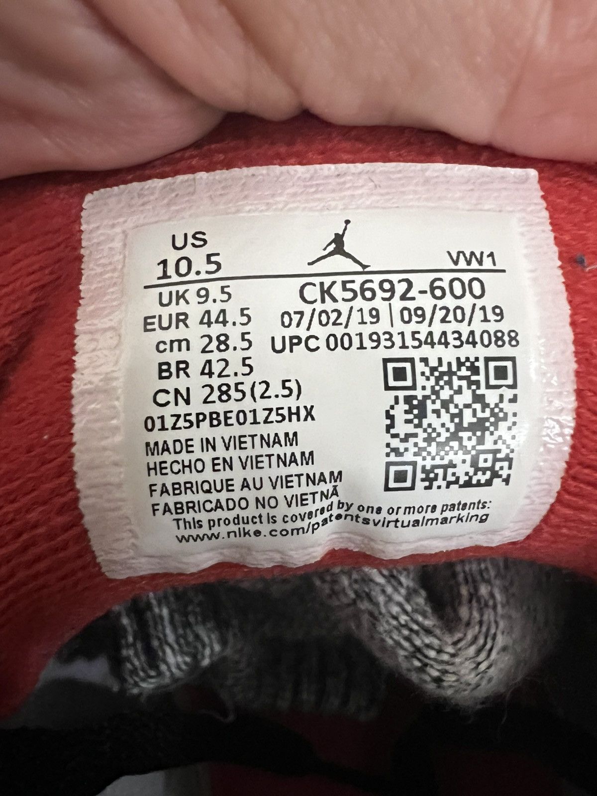 Jordan Brand Jordan 3 ‘Unite’ Size US 10.5 / EU 43-44 - 5 Thumbnail