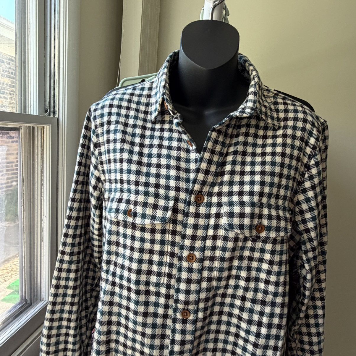 Abercrombie & Fitch A&F white black and blue plaid gingham button down jacket Size US XS / EU 42 / 0 - 3 Thumbnail