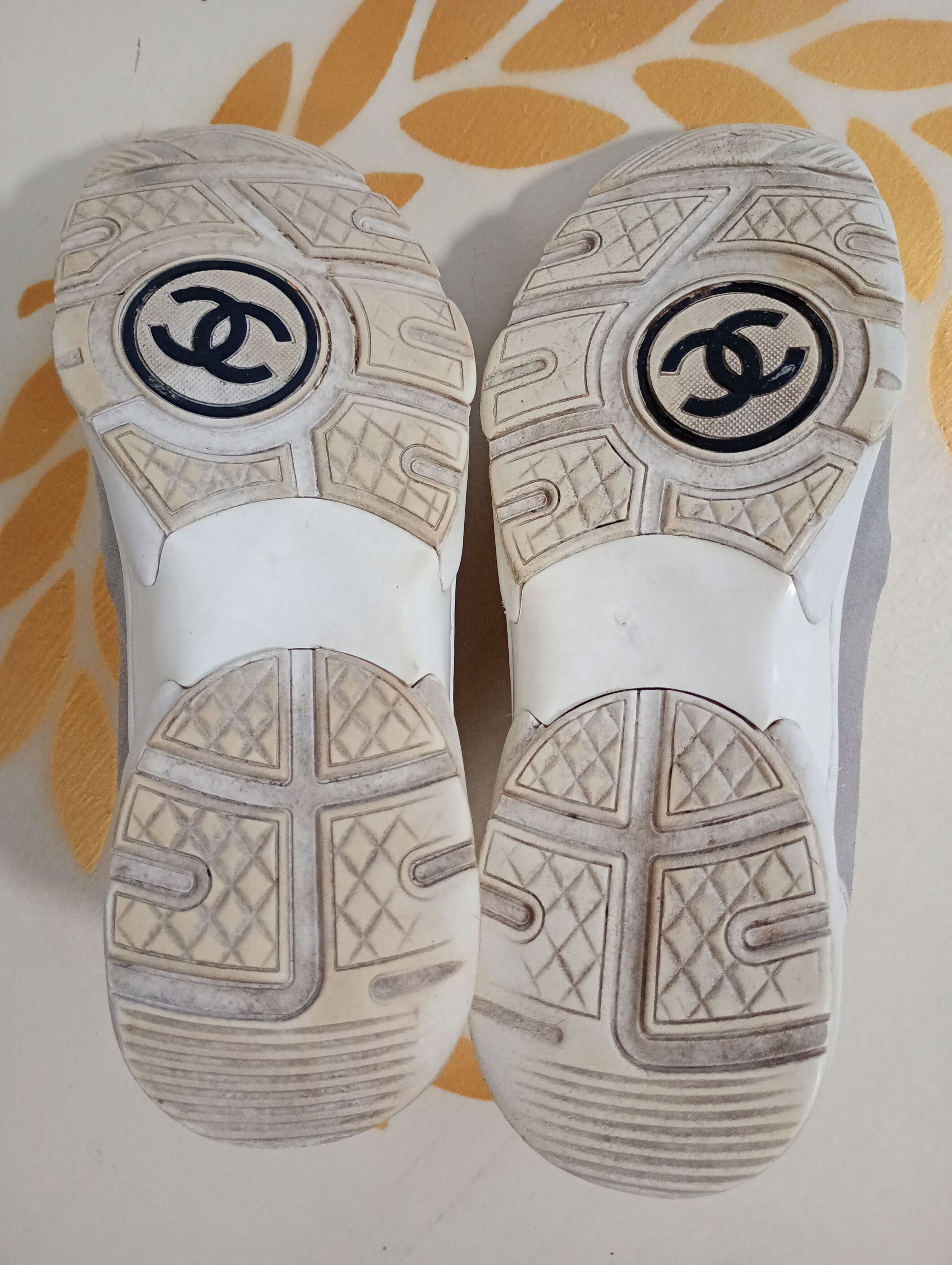 Chanel Chanel CC Trainer Suede Sneakers Size US 8 / IT 38 - 15 Thumbnail