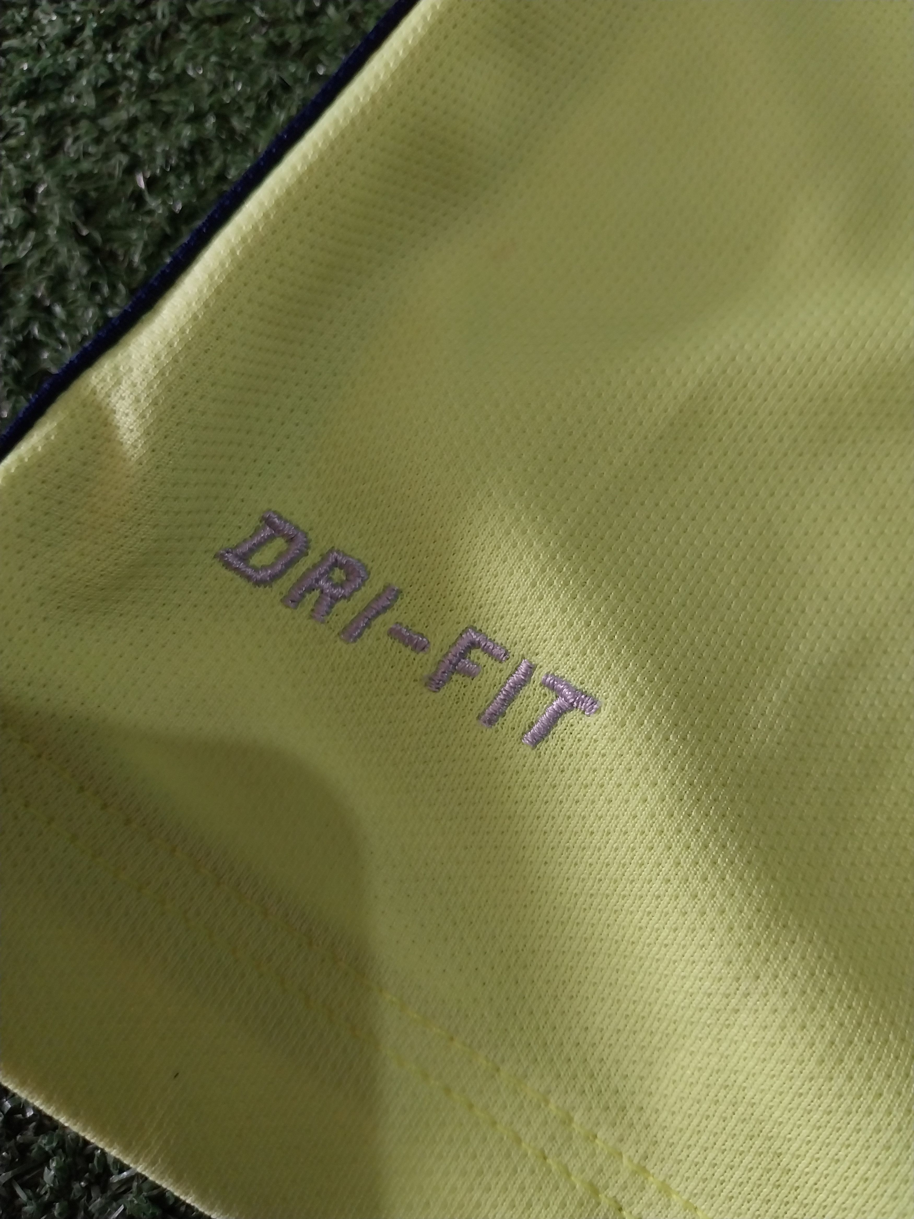 Nike × Vintage Barcelona 3rd 2014/2015 lionel messi jersey football Size US M / EU 48-50 / 2 - 6 Thumbnail