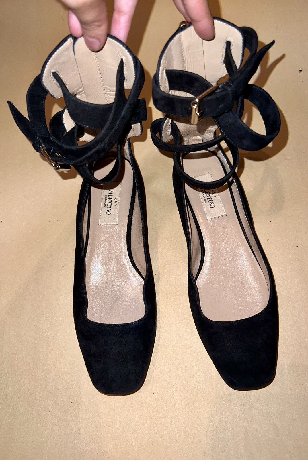 Valentino Valentino Suede Flats Size US 6 / IT 36 - 5 Thumbnail