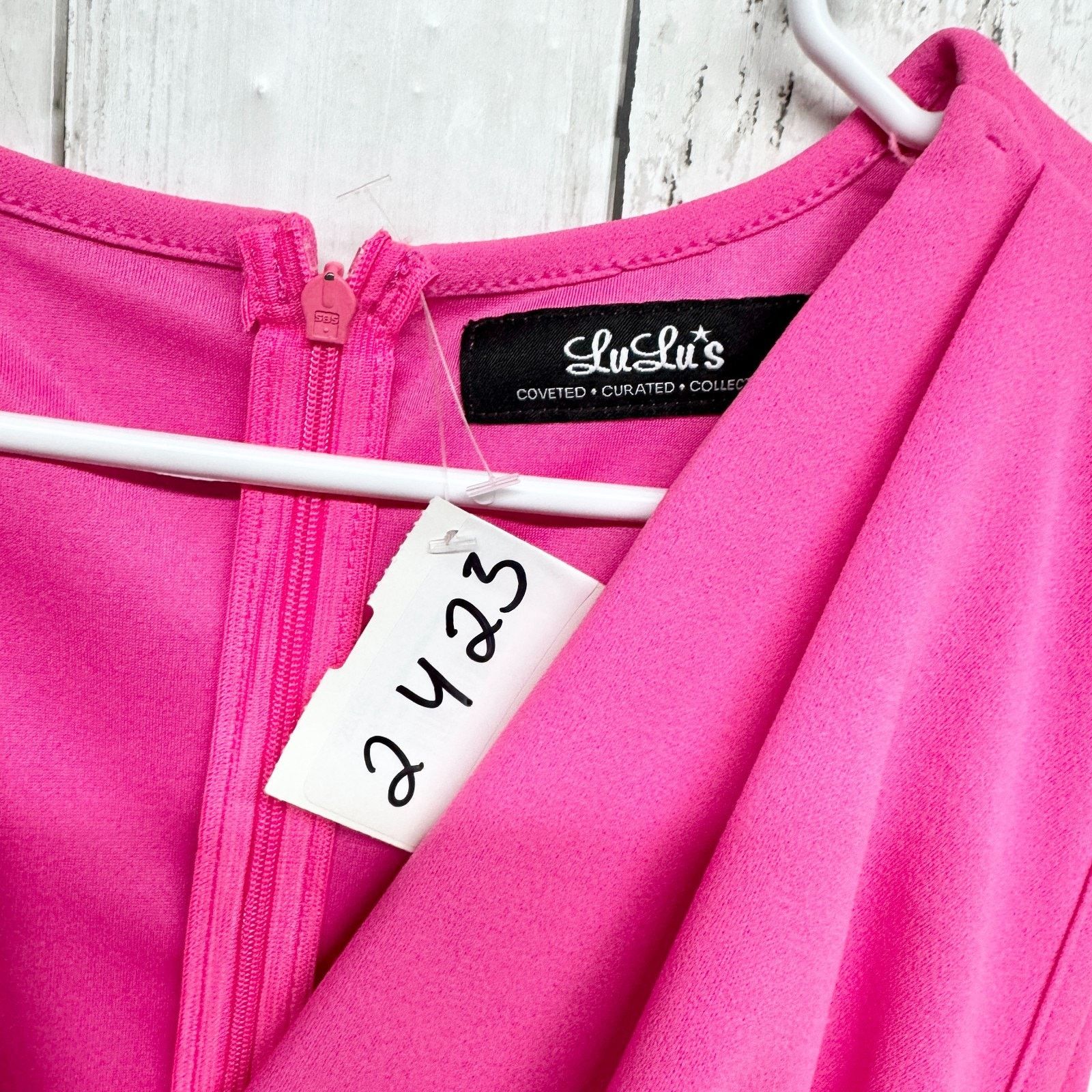 Other Lulus Dress Large Barbie Pink V-Neck Wrap Sleeveless Mini Size L / US 10 / IT 46 - 2 Thumbnail