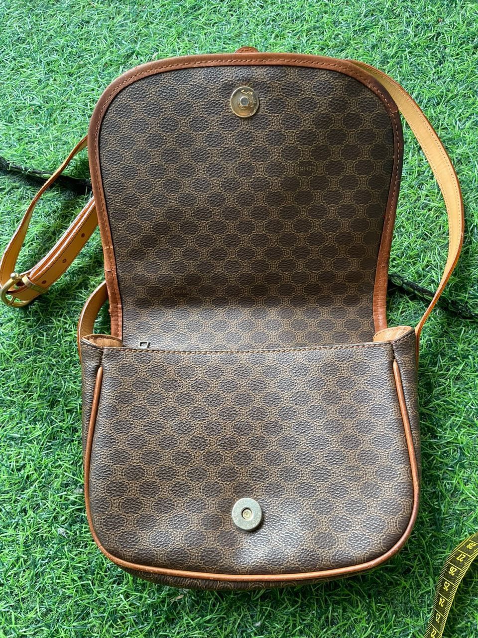 Celine Authentic Celine Monogram Crossbody Bag Size ONE SIZE - 3 Thumbnail