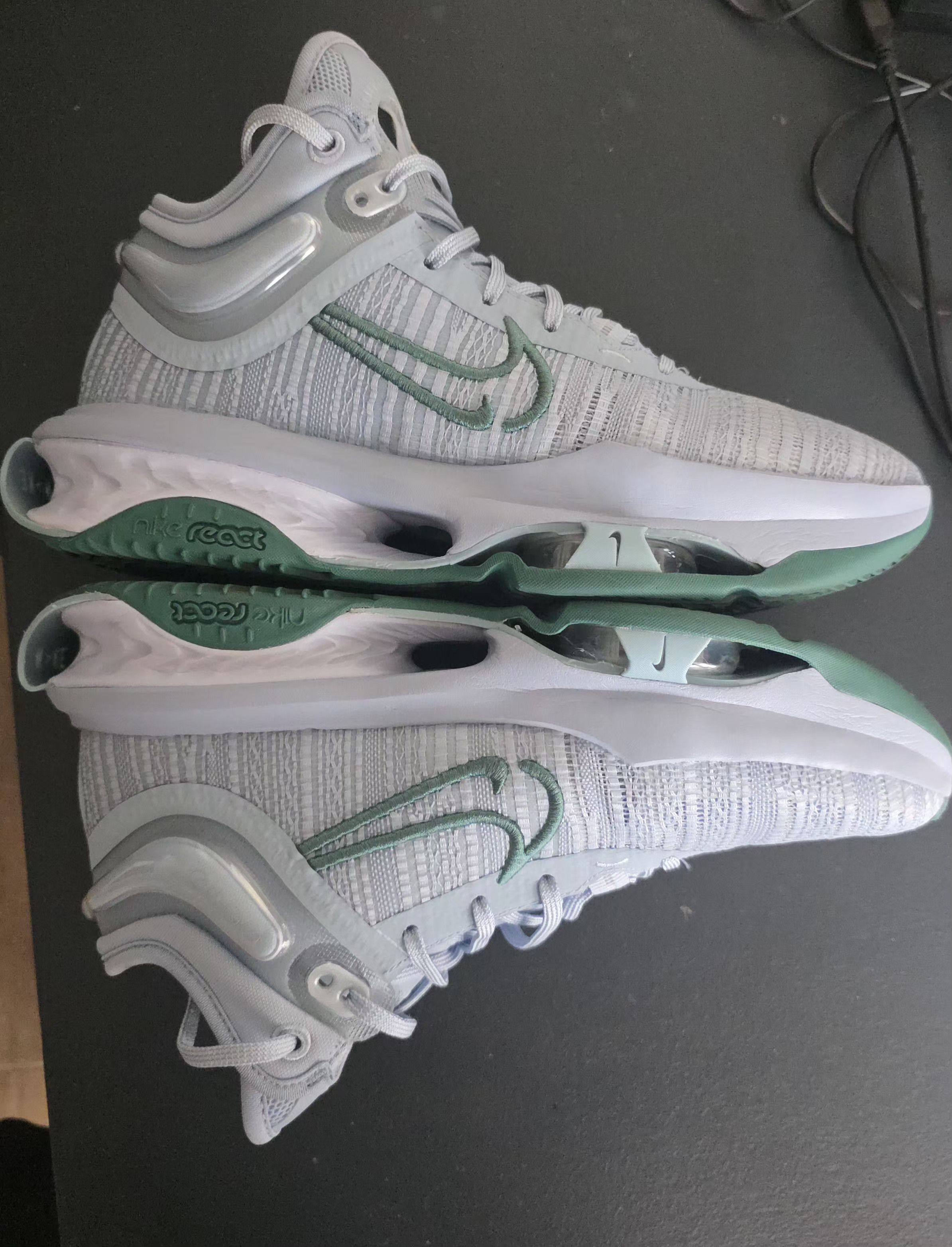 Nike Nike Air Zoom G.T. JUMP 2 Size US 8 / EU 41 - 1 Thumbnail
