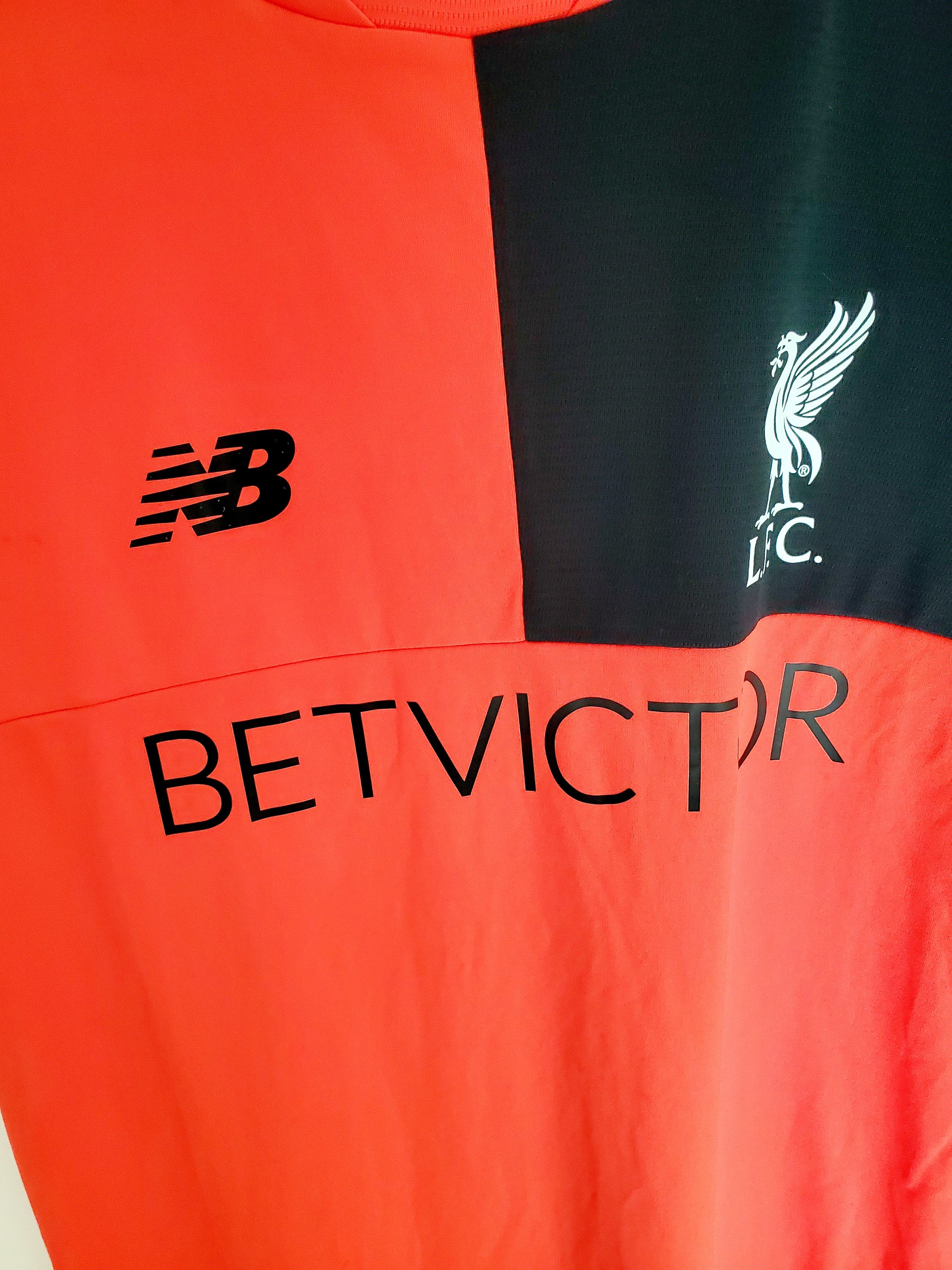 New Balance LIVERPOOL 2016/2017 FOOTBALL JERSE NEW BALANCE M Size US M / EU 48-50 / 2 - 2 Thumbnail