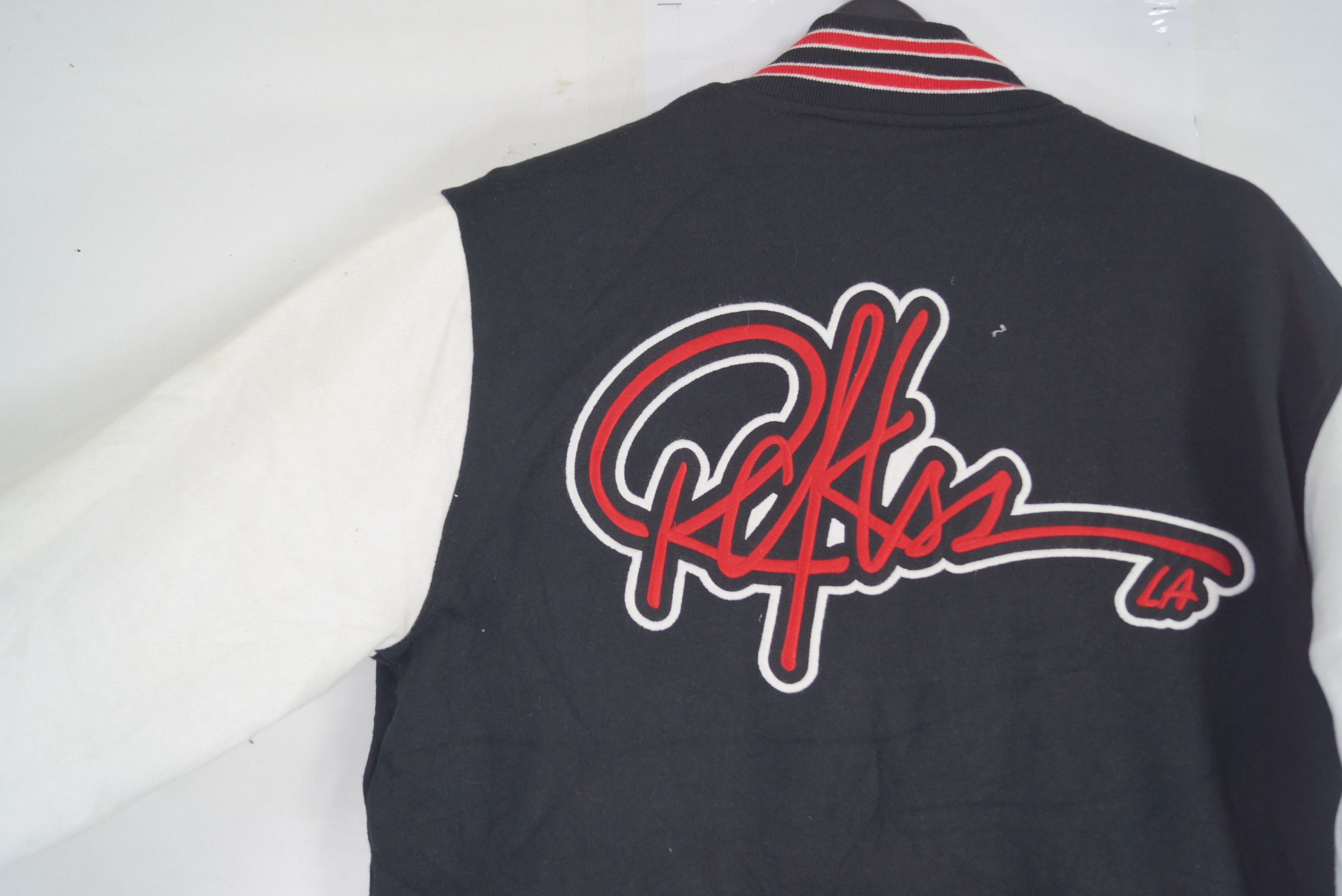Young And Reckless Young And Reckless Sweater Patches Design Size US S / EU 44-46 / 1 - 7 Thumbnail