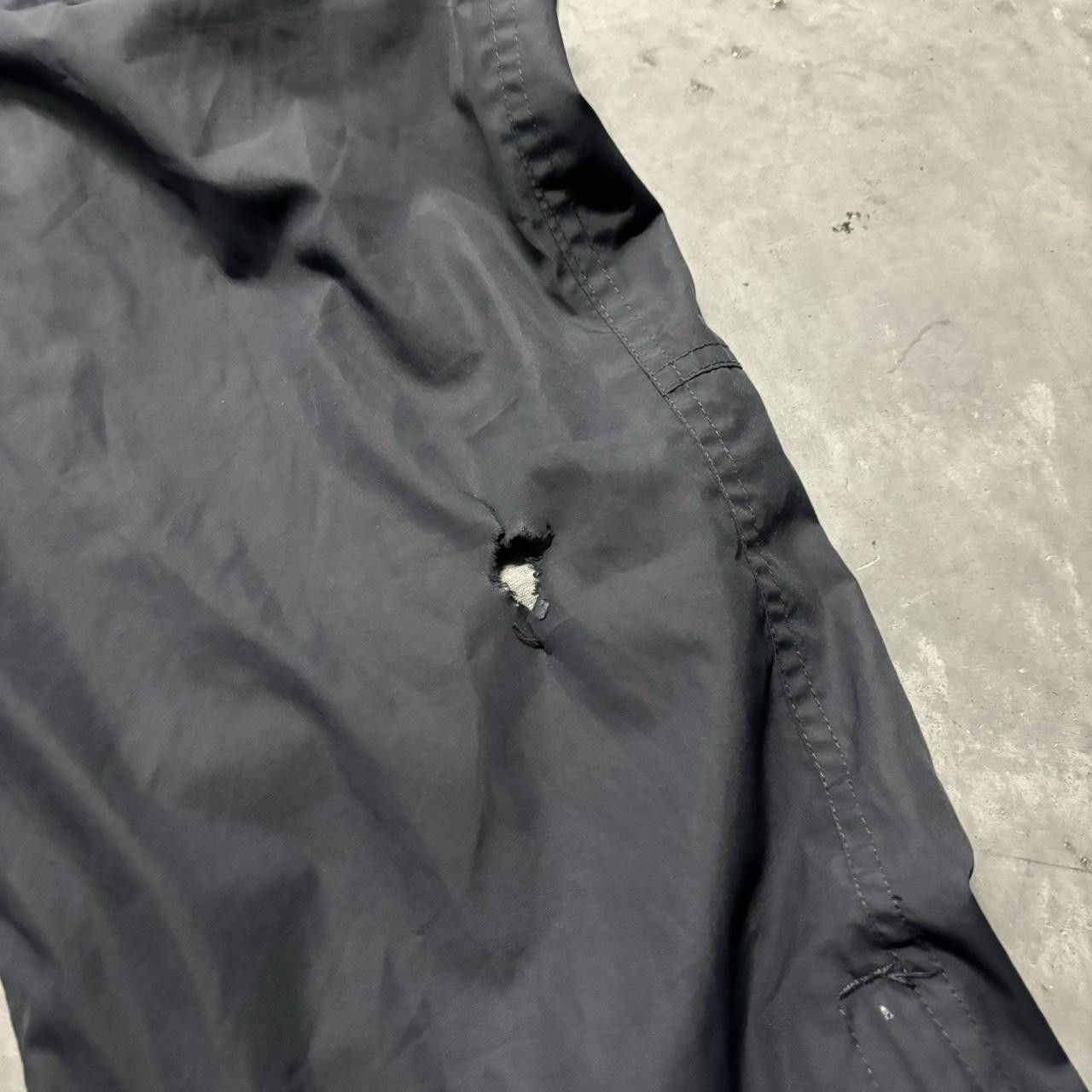 Japanese Brand × Vintage Crazy Vintage Y2K/2000s Baggy Grey Skater Drill Gorcpore Track Pants! Size US 34 / EU 50 - 7 Thumbnail