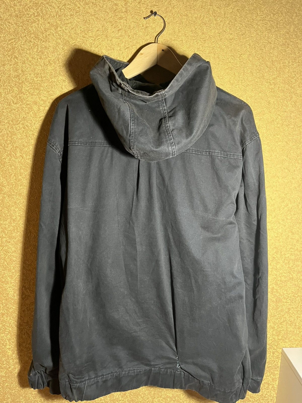 True Religion True religion light jacket anorak diestresed M size Size US M / EU 48-50 / 2 - 9 Thumbnail
