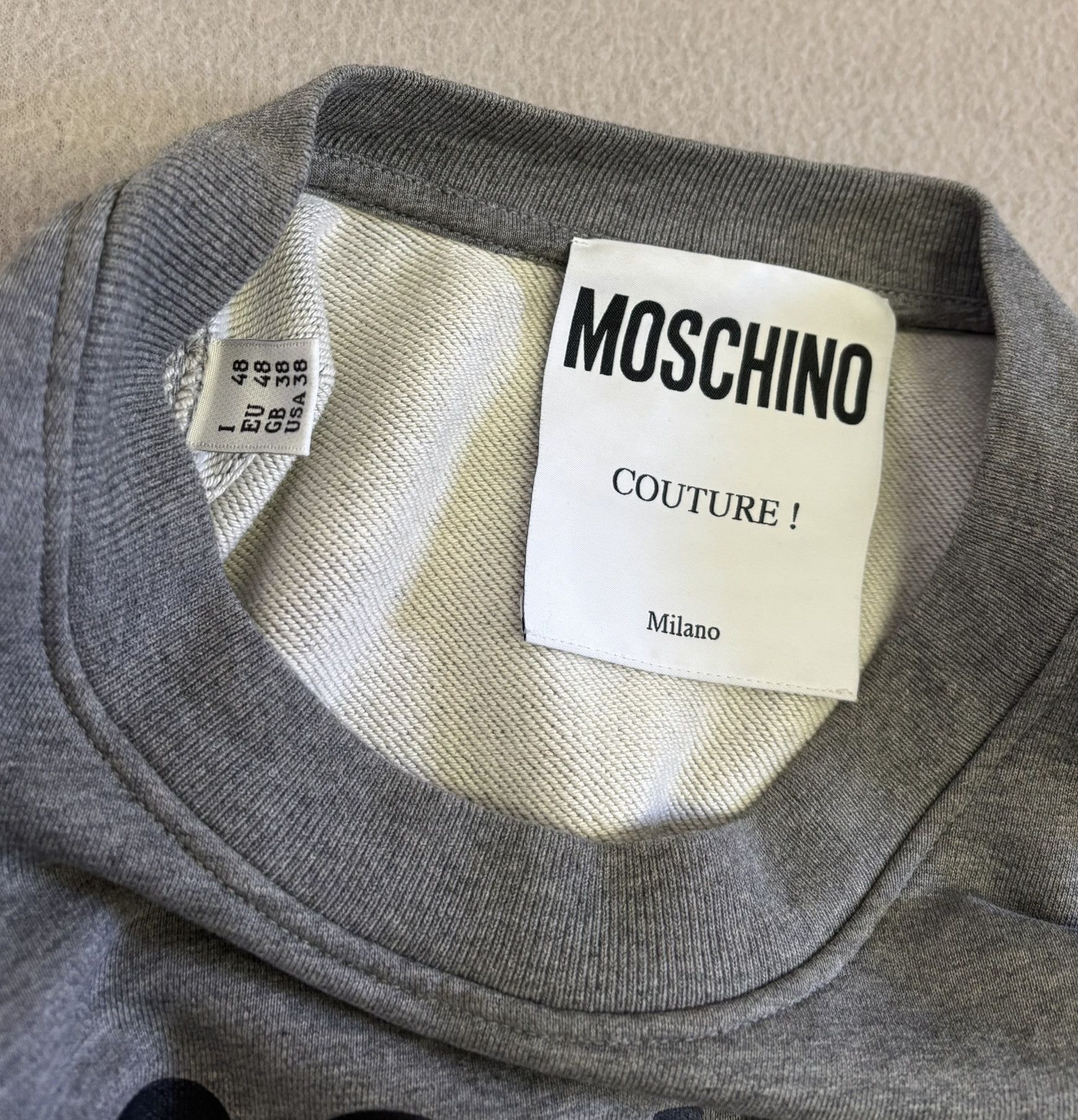 Moschino Moschino Milano gray sweatshirt medium Size US M / EU 48-50 / 2 - 12 Thumbnail