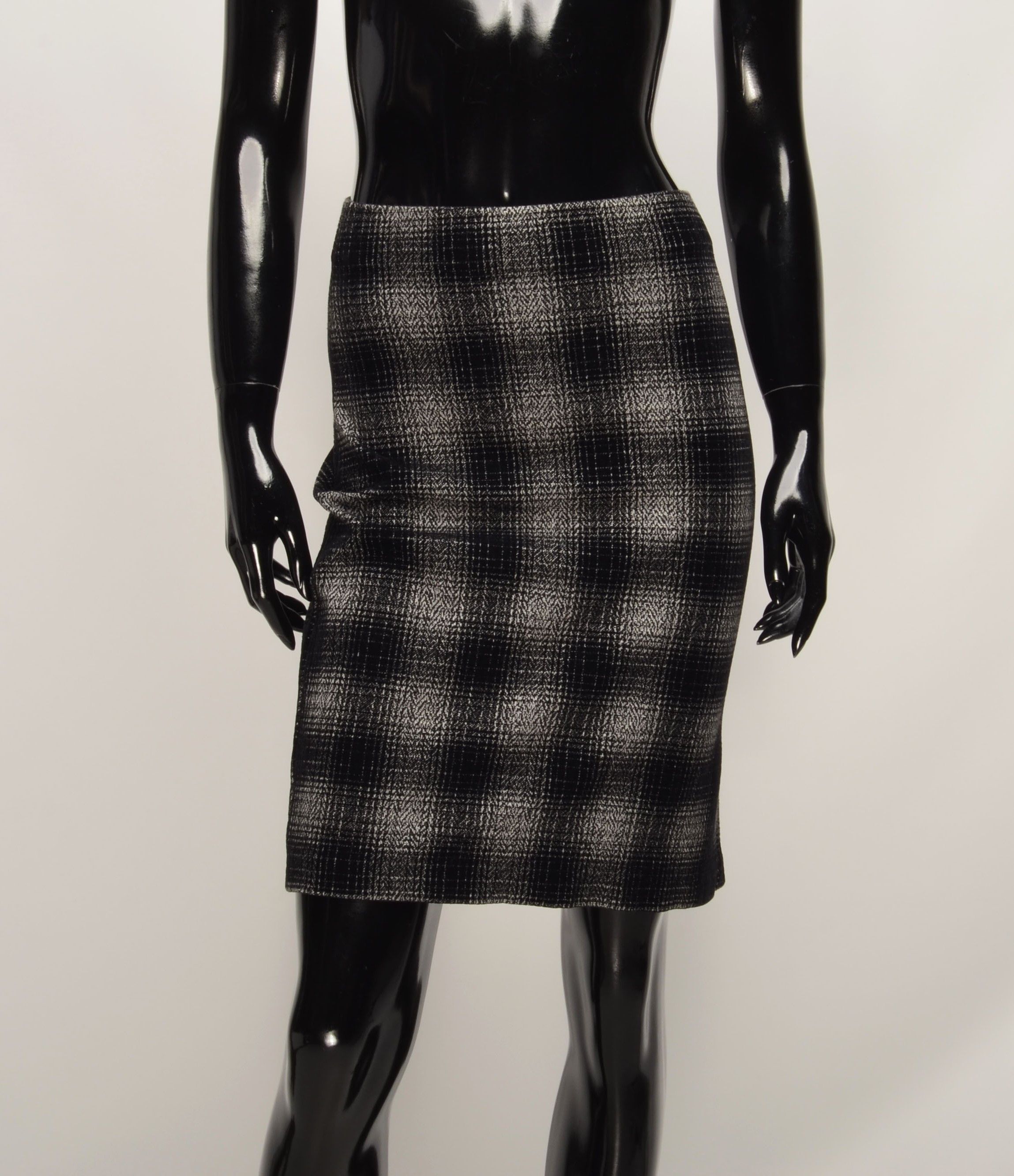 Wolford Wolford Plaid Elastic Waistband Mini Straight Pencil Skirt Size 25" / US 0 / IT 36 - 1 Thumbnail