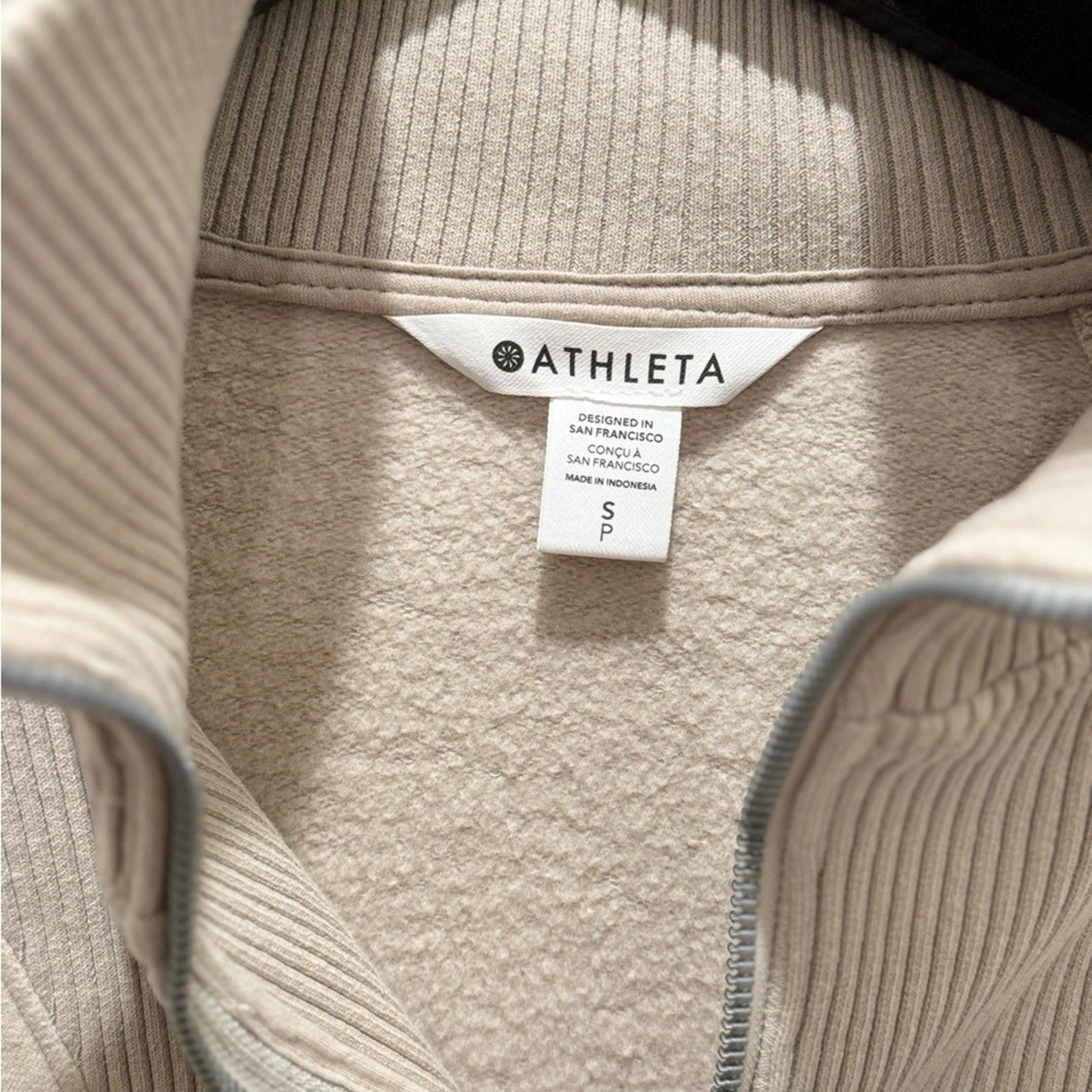 Athleta Athleta Retroplush Cream Revive Half Zip Sweatshirt Size SP Size S / US 4 / IT 40 - 3 Thumbnail