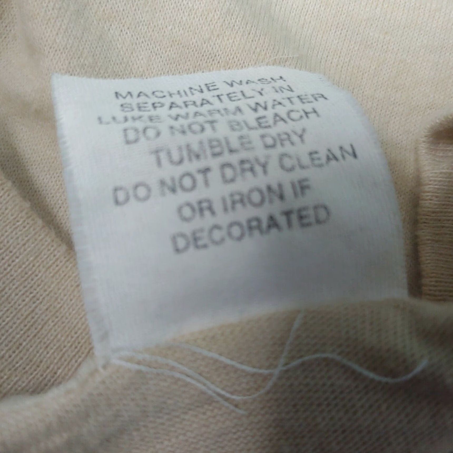 Vintage VINTAGE Hunter T Shirt Single Stitch Tan Deer Smoking Hunting Camp Funny Graphic Shirt Mens L Beige Size US L / EU 52-54 / 3 - 5 Thumbnail
