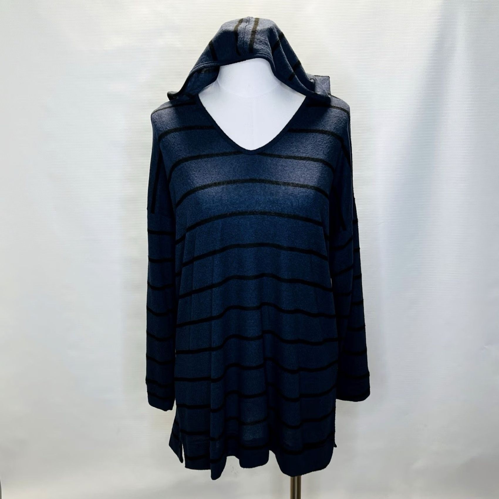 Soft Surroundings Soft Surroundings Downtown Hoodie Sweater Tunic Womens XL Blue Striped Pullover Size XL / US 12-14 / IT 48-50 - 2 Thumbnail