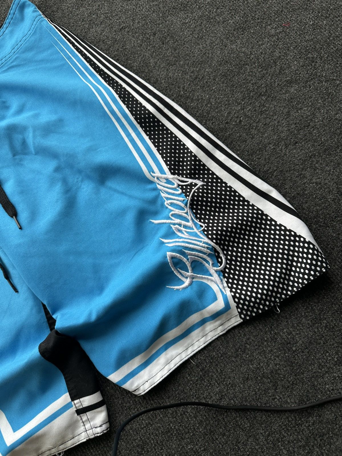 Billabong 🚨RARE BILLABONG BIG LOGO SWIMM SHORTS Y2K SURF VINTAGE Size US 32 / EU 48 - 5 Thumbnail