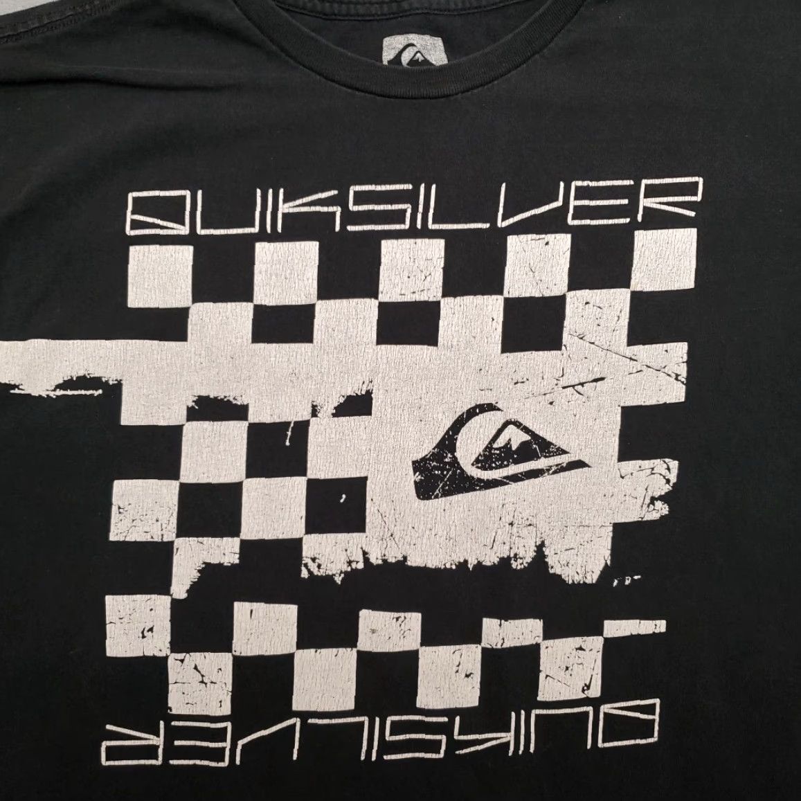 Quiksilver VINTAGE Quiksilver Shirt Mens Large Slim Fit Black Short Sleeve Surf Skate Y2K Retro TEE Mens Size US L / EU 52-54 / 3 - 2 Thumbnail