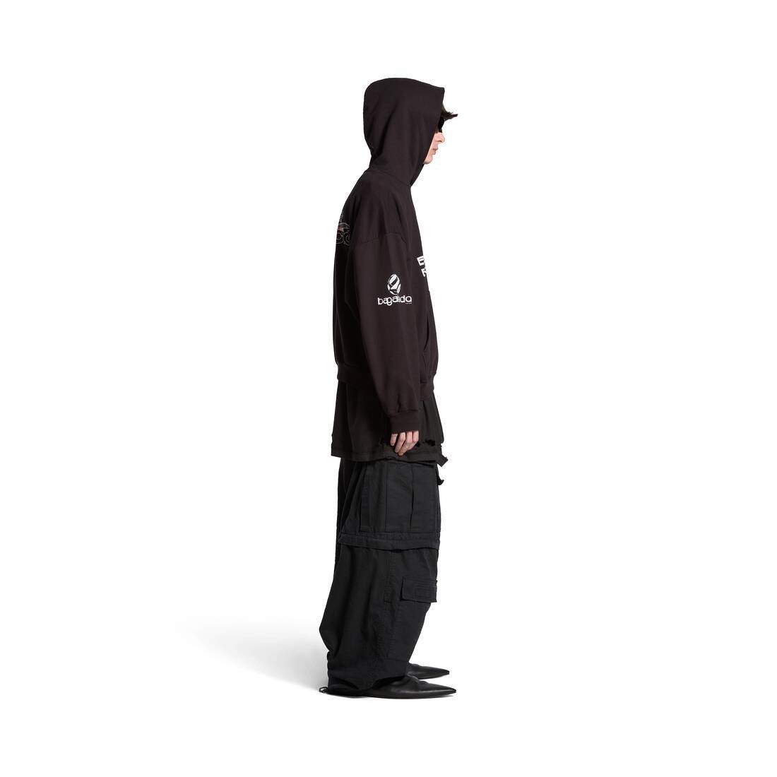 o1mt1gz0325 Al Generated Hoodie Medium in Black/White