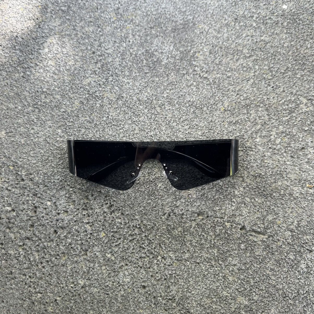 Other Y2K Unisex Sunglasses Retro Fashion Shades YL2996-01 Size ONE SIZE - 1 Thumbnail