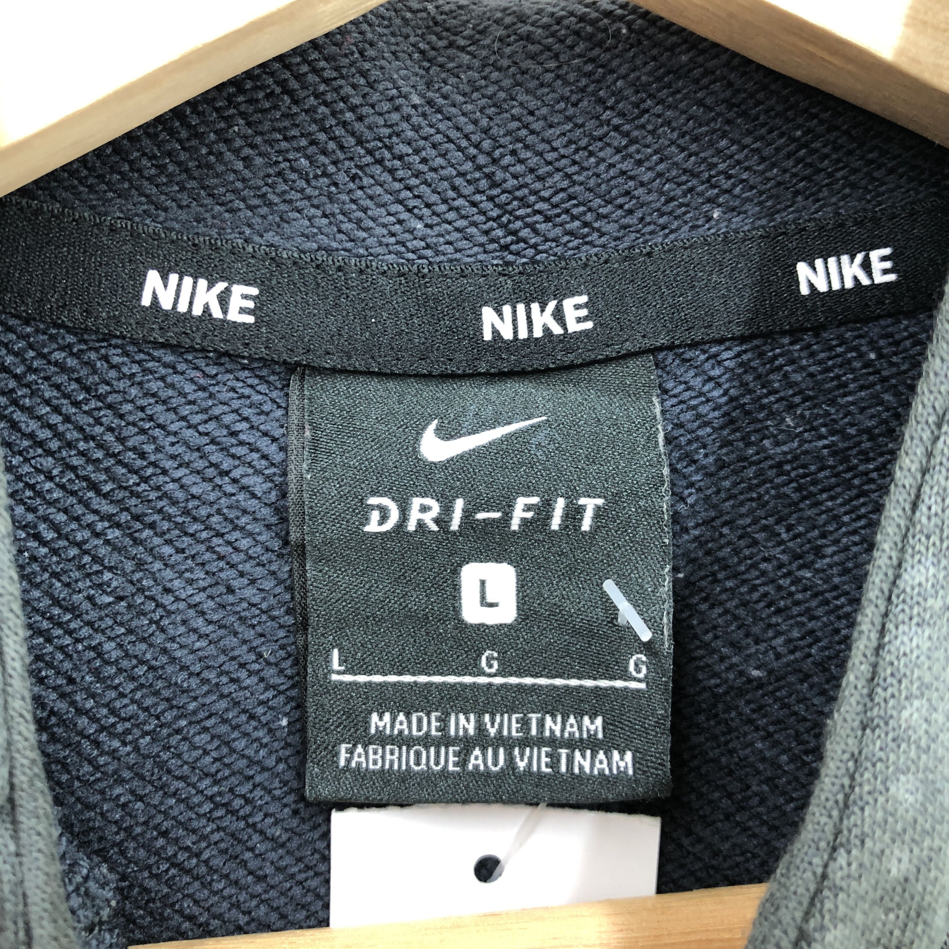 Nike Vintage Nike Sweater Hoodie Nike Swoosh Zipper Sweatshirt Size US L / EU 52-54 / 3 - 5 Thumbnail