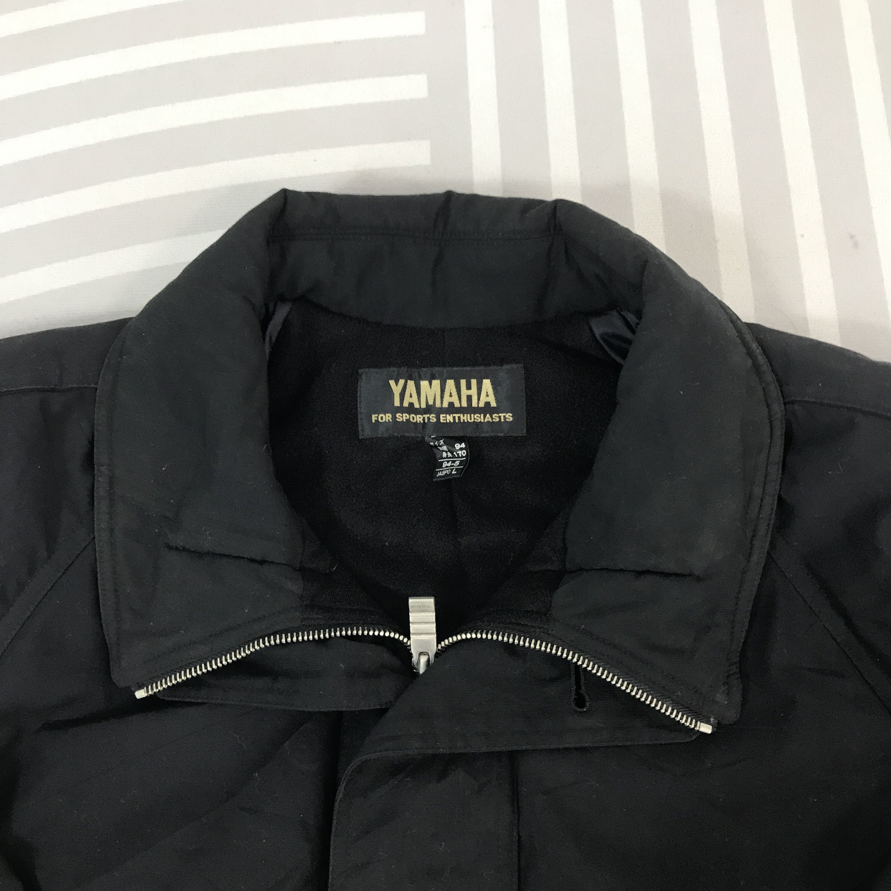 Yamaha Vintage Yamaha Black Bomber ski design style Jacket Size US L / EU 52-54 / 3 - 8 Thumbnail