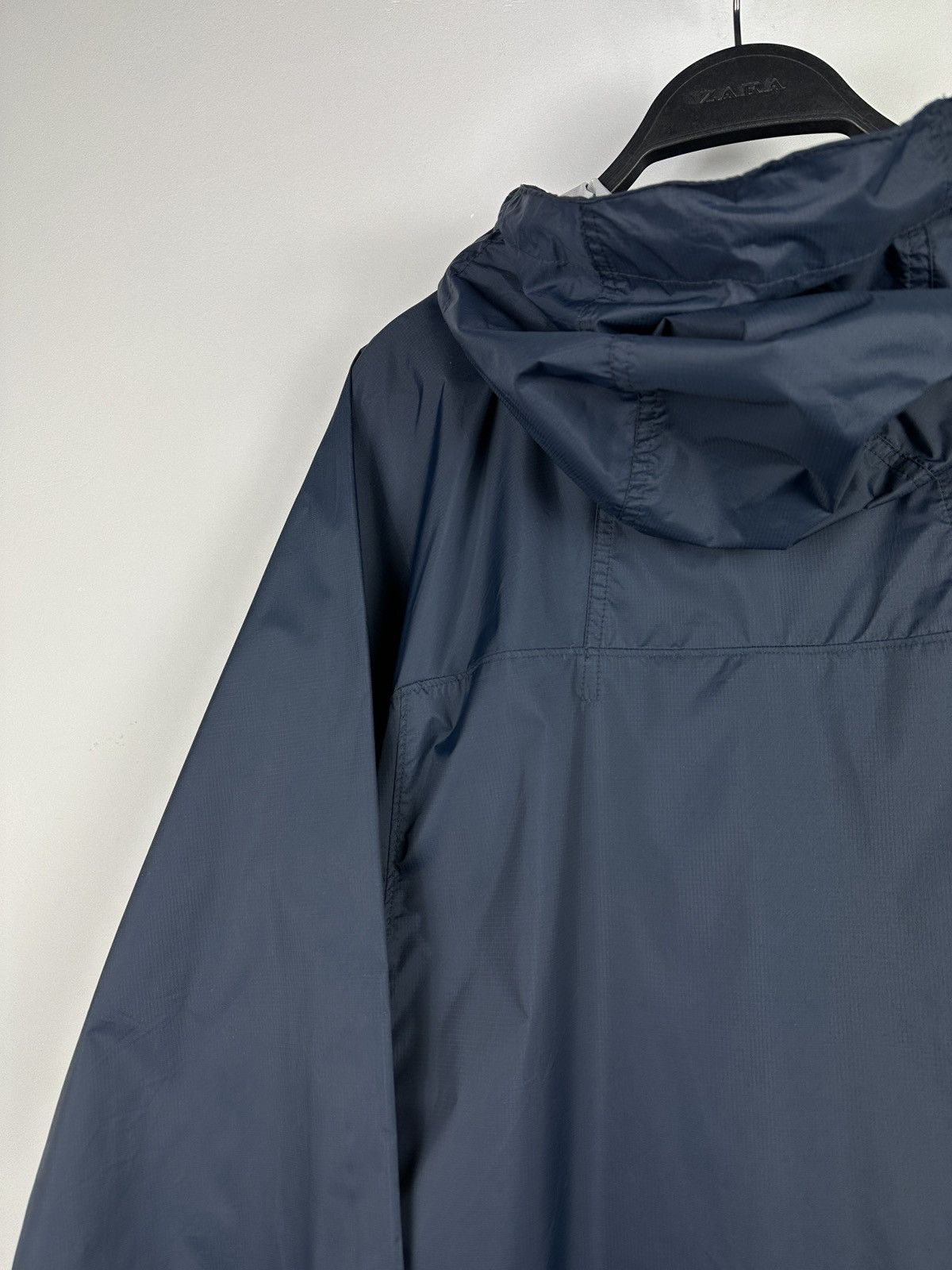 Nike × Vintage Vintage Y2K Nike Swoosh Waterproof Jacket Size US L / EU 52-54 / 3 - 12 Thumbnail