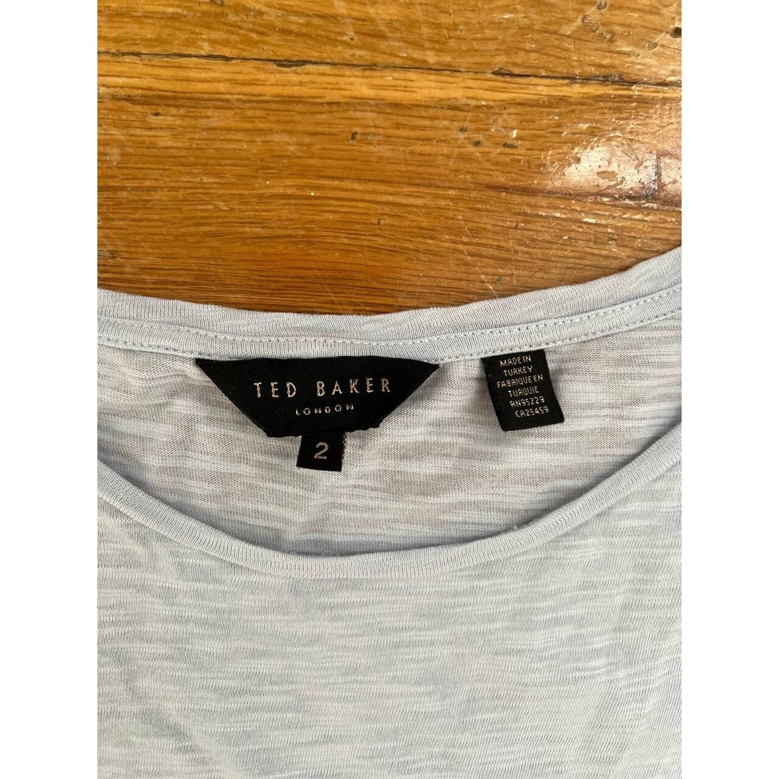 Ted Baker Ted Baker Broderie Trim Tee Dusty Size 2 T-Shirt A000927 Size XS / US 0-2 / IT 36-38 - 6 Thumbnail