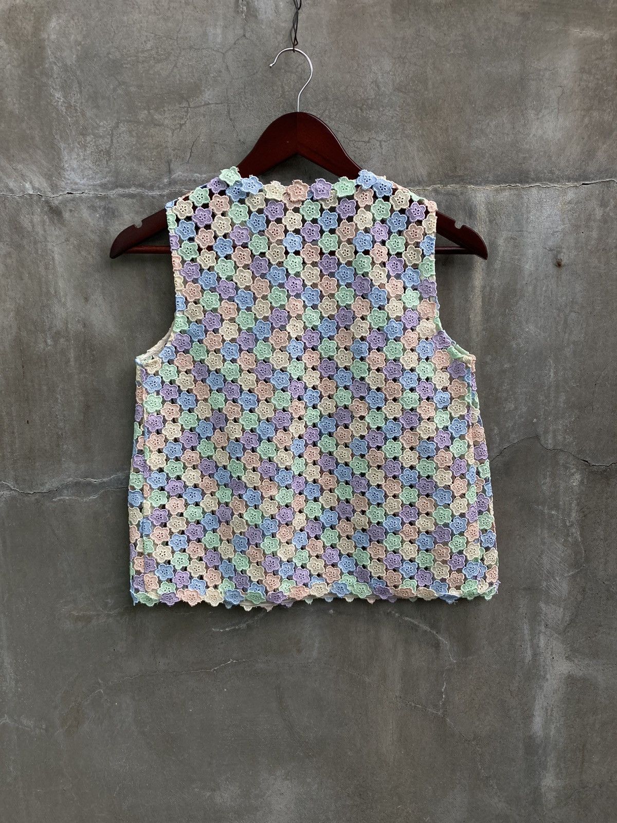 Moschino Floral Eyelet Sleeveless Top Size S / US 4 / IT 40 - 5 Thumbnail