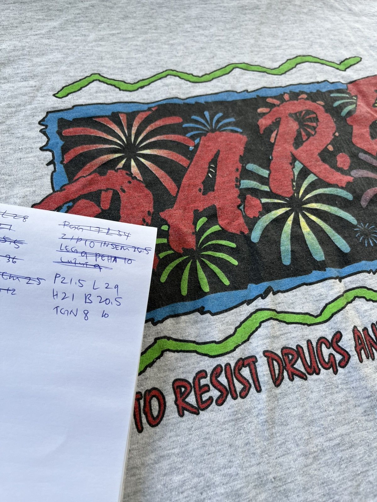 D.A.R.E × Fruit Of The Loom × Vintage 🔥STEALS🔥Vintage D.A.R.E Drugs And Violence Big Logo Tees Size US L / EU 52-54 / 3 - 6 Thumbnail