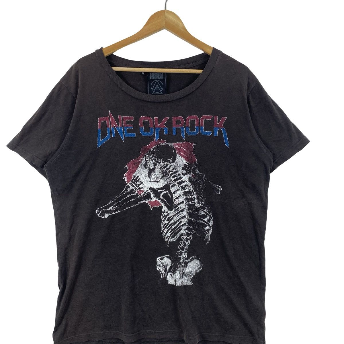 Vintage Vintage ONE OK ROCK Band Skull Skeleton Graphic Japanese Size US XL / EU 56 / 4 - 5 Thumbnail