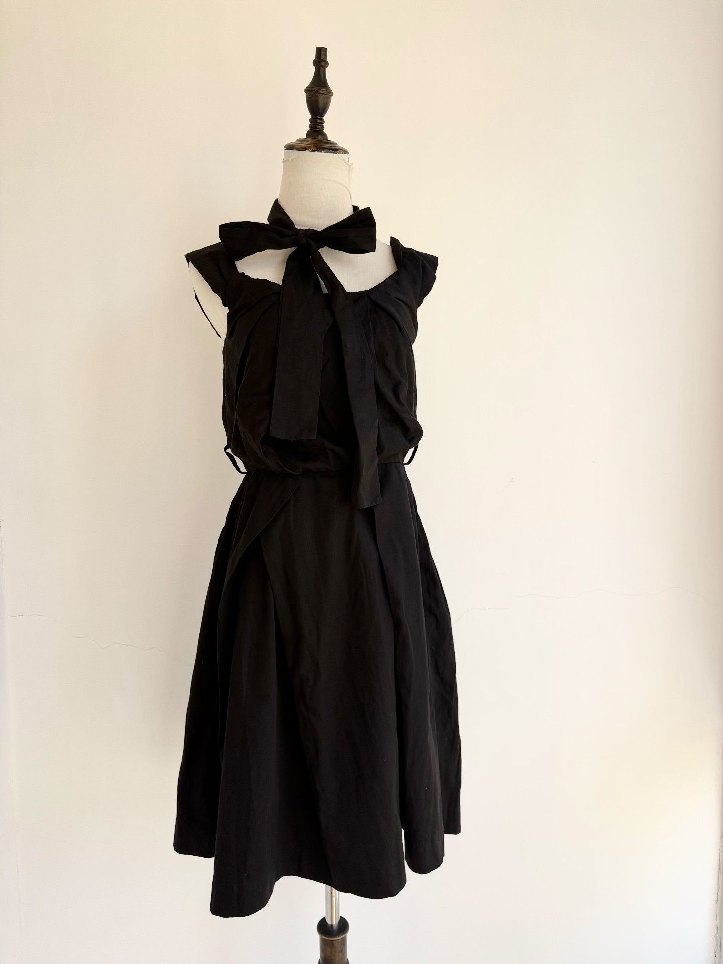 Vivienne Westwood Vivienne Westwood Vintage Black Irregular Dress Size S / US 4 / IT 40 - 1 Thumbnail