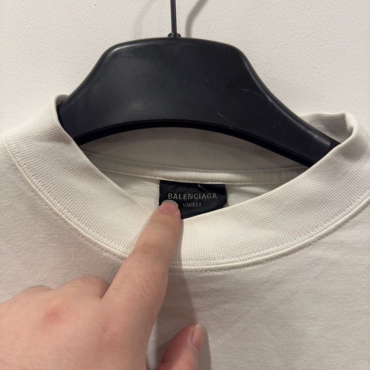 Balenciaga Balenciaga White Valentine's Day Limited Short Sleeves Size US XS / EU 42 / 0 - 3 Thumbnail