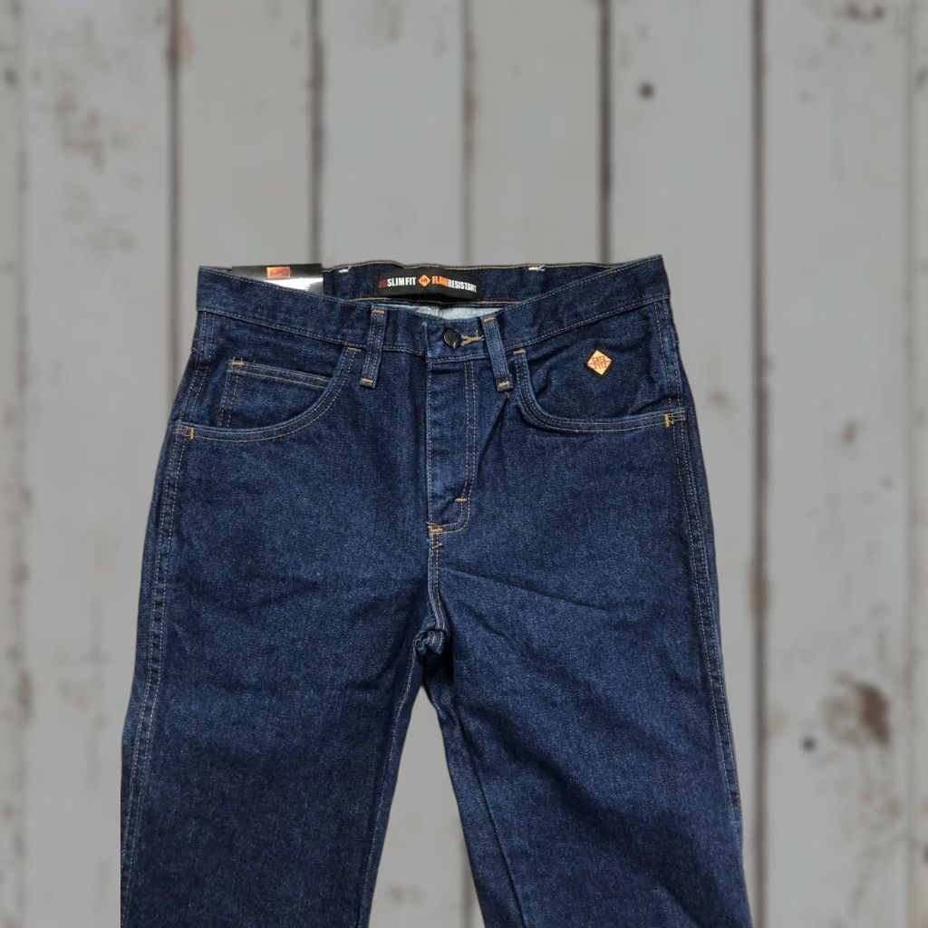 Wrangler Wrangler FR36MWZ Jeans Mens 30x32 Dark Wash Slim Straight Flame-Resistant Denim Size US 30 / EU 46 - 1 Thumbnail
